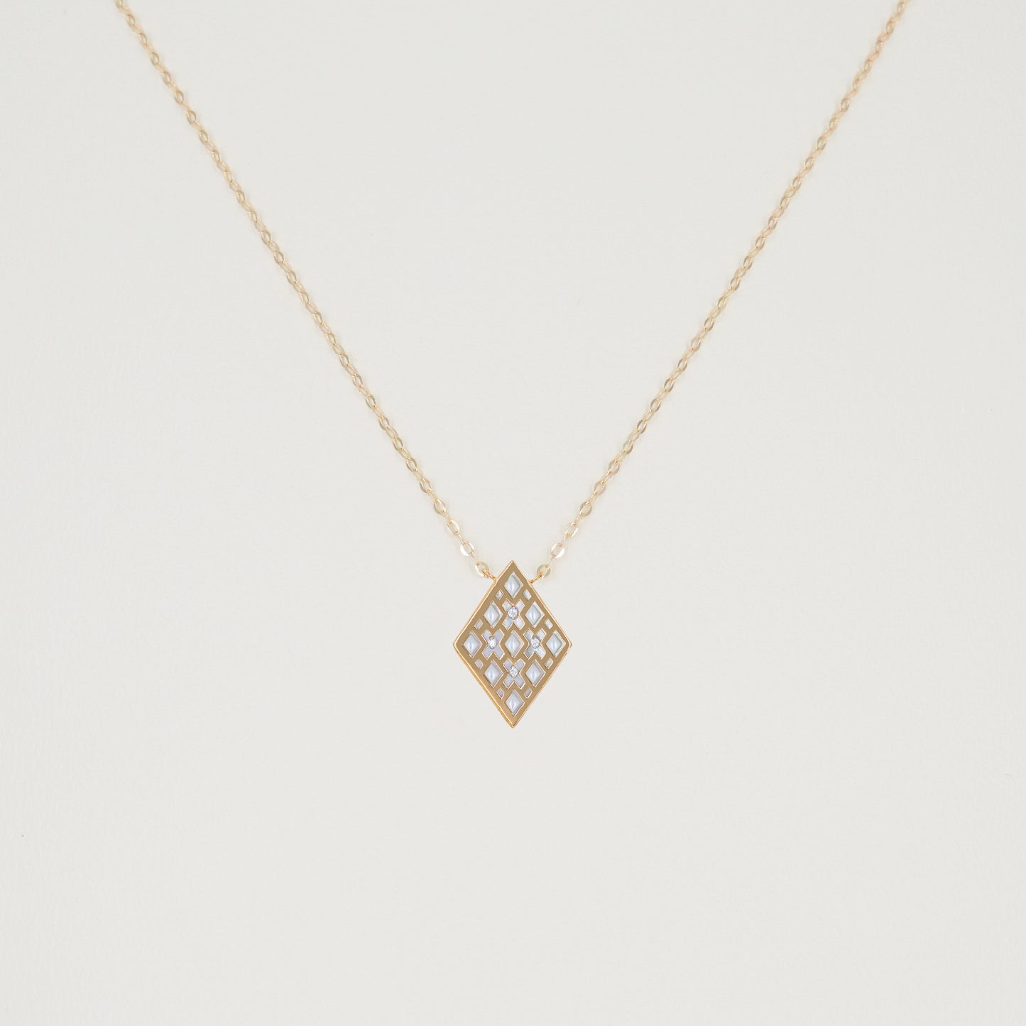 Zenith Mother Of Pearl Necklace